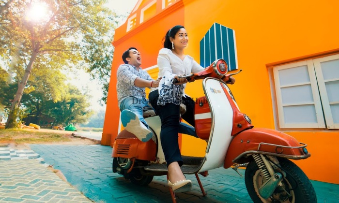 Laxmi Traders Digital Photo Studio